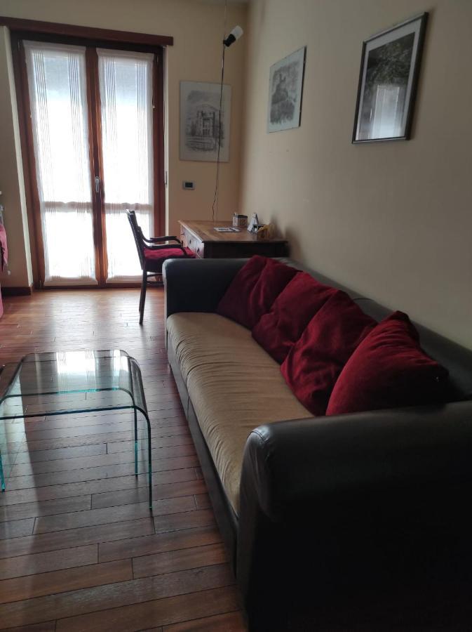 A Casa Di Nina Apartment Aosta Luaran gambar